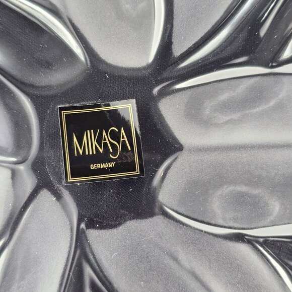 Mikasa Tulip Satin Frosted Flower Glass Crystal Dish Platter Heavy Centerpiece‎ - Picture 4 of 13